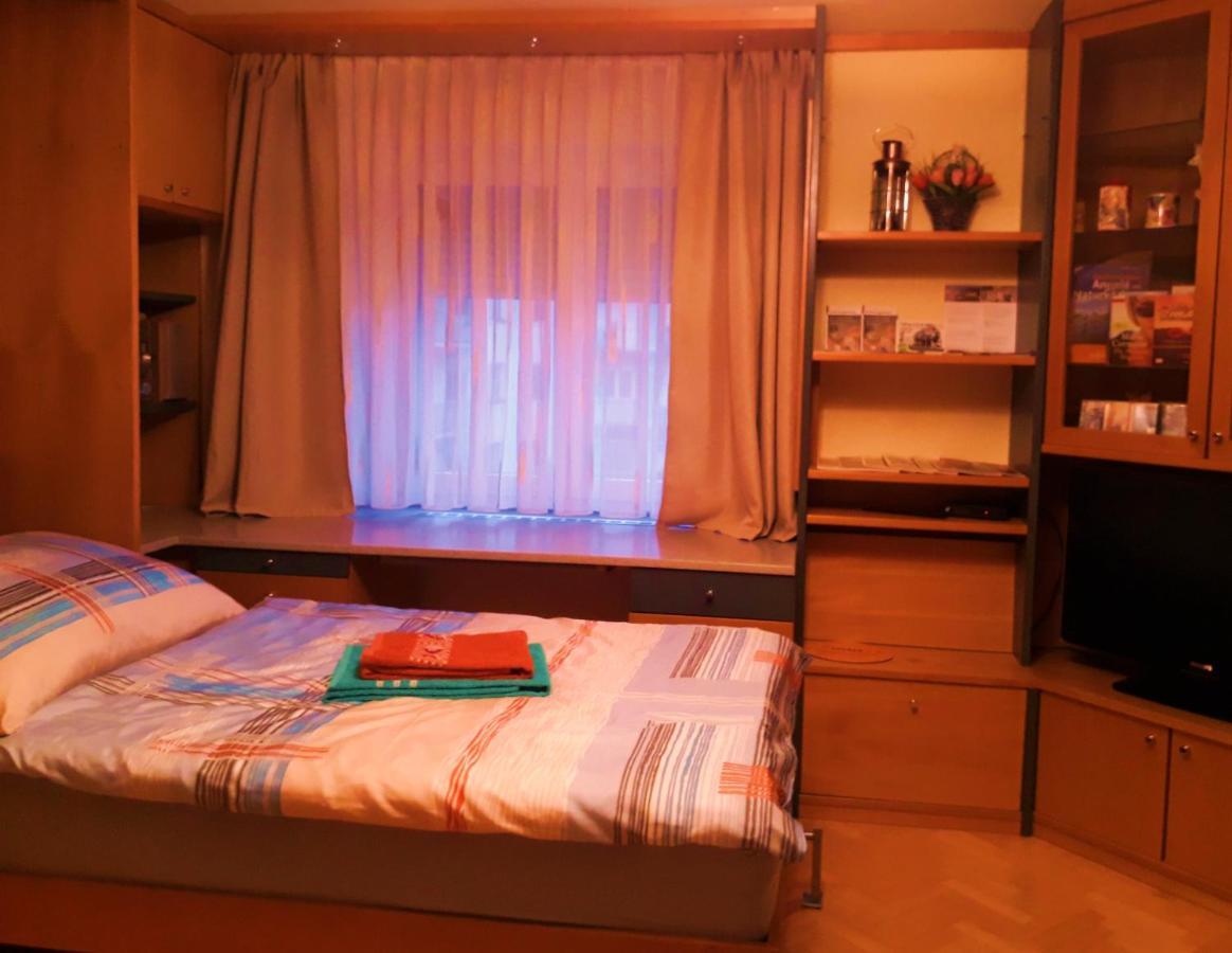 Privatzimmer Graz - Zentrumsnahe Exterior foto