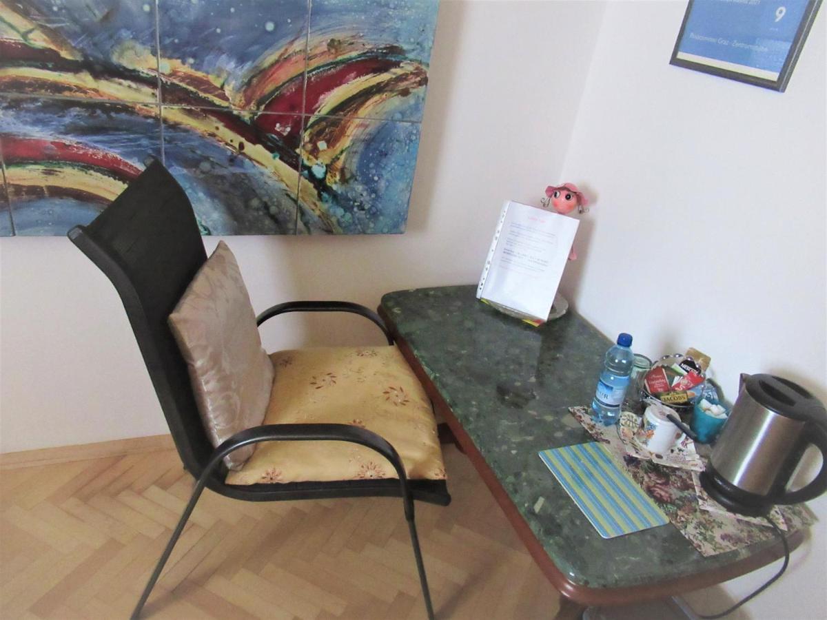 Privatzimmer Graz - Zentrumsnahe Exterior foto